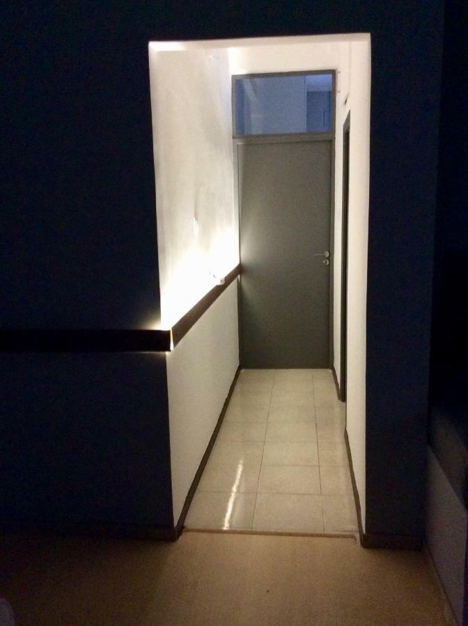 Renovated Apartment Atene Esterno foto