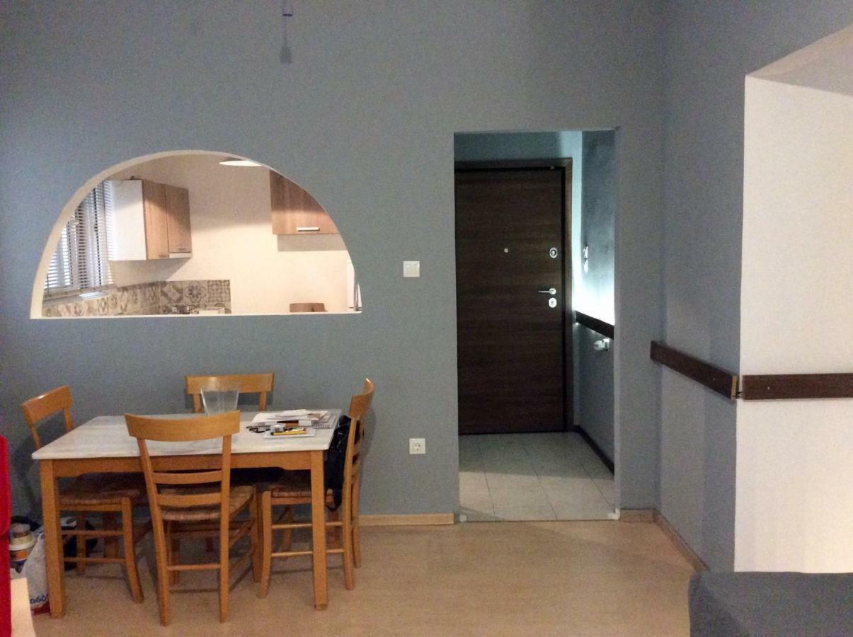 Renovated Apartment Atene Esterno foto